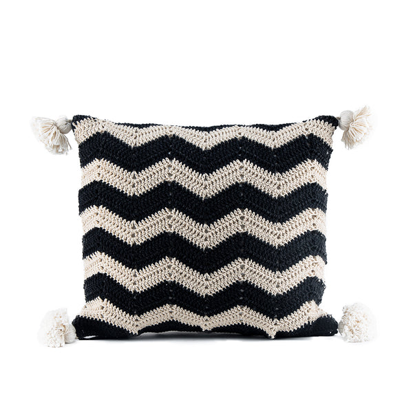 Maya Crochet Pillow Black/White